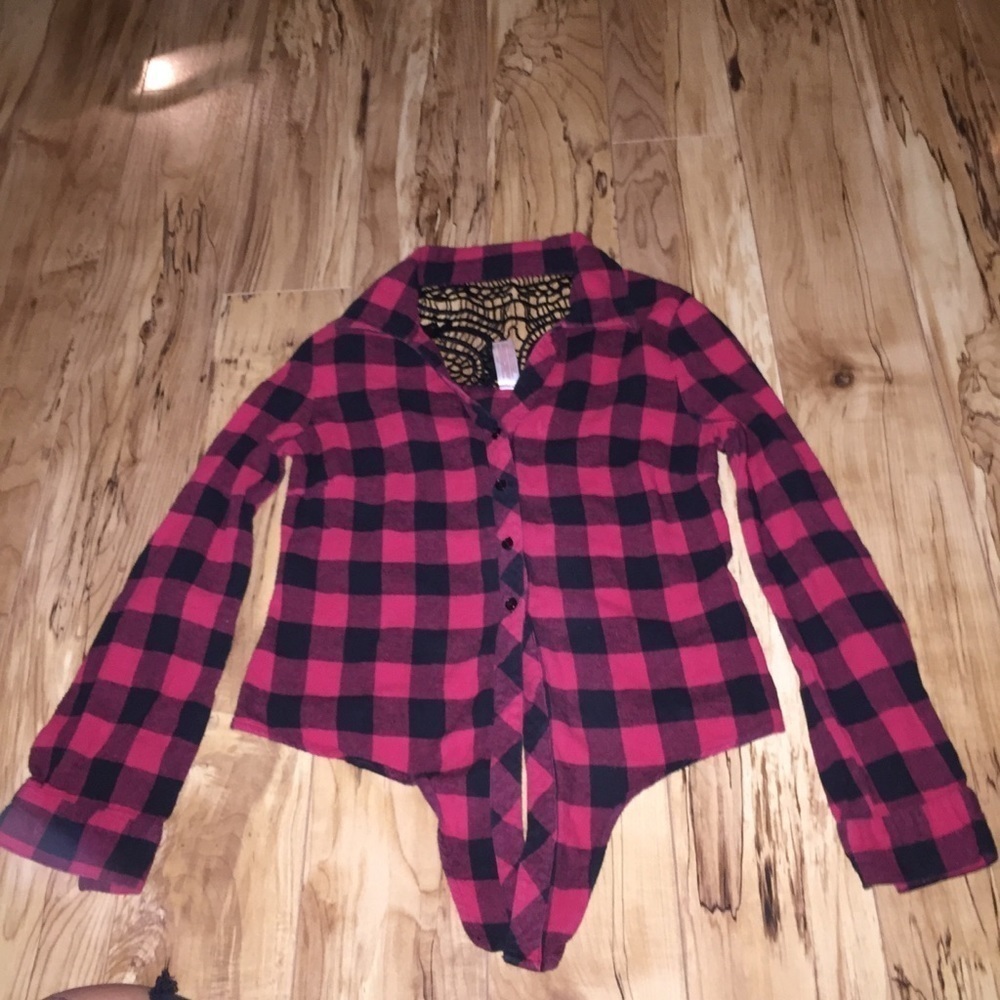No Boundaries (7/9) M top